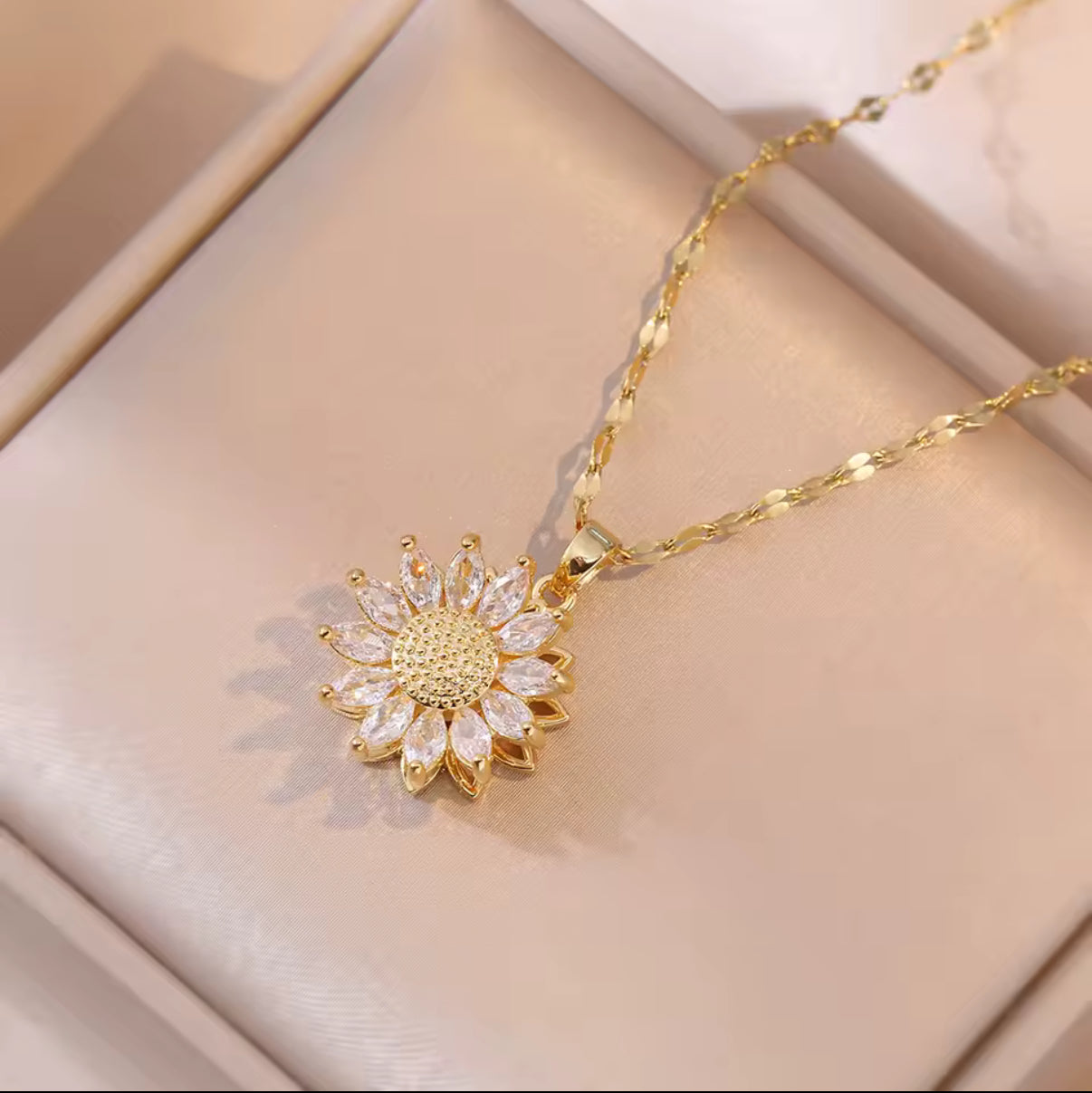 Collana Rotante Magia dei Fiori